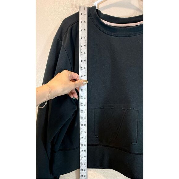 NWOT IVL Ivory Lane Collective Black Puffed IVL Logo Crewneck Sweatshirt Women's - Picture 7 of 10